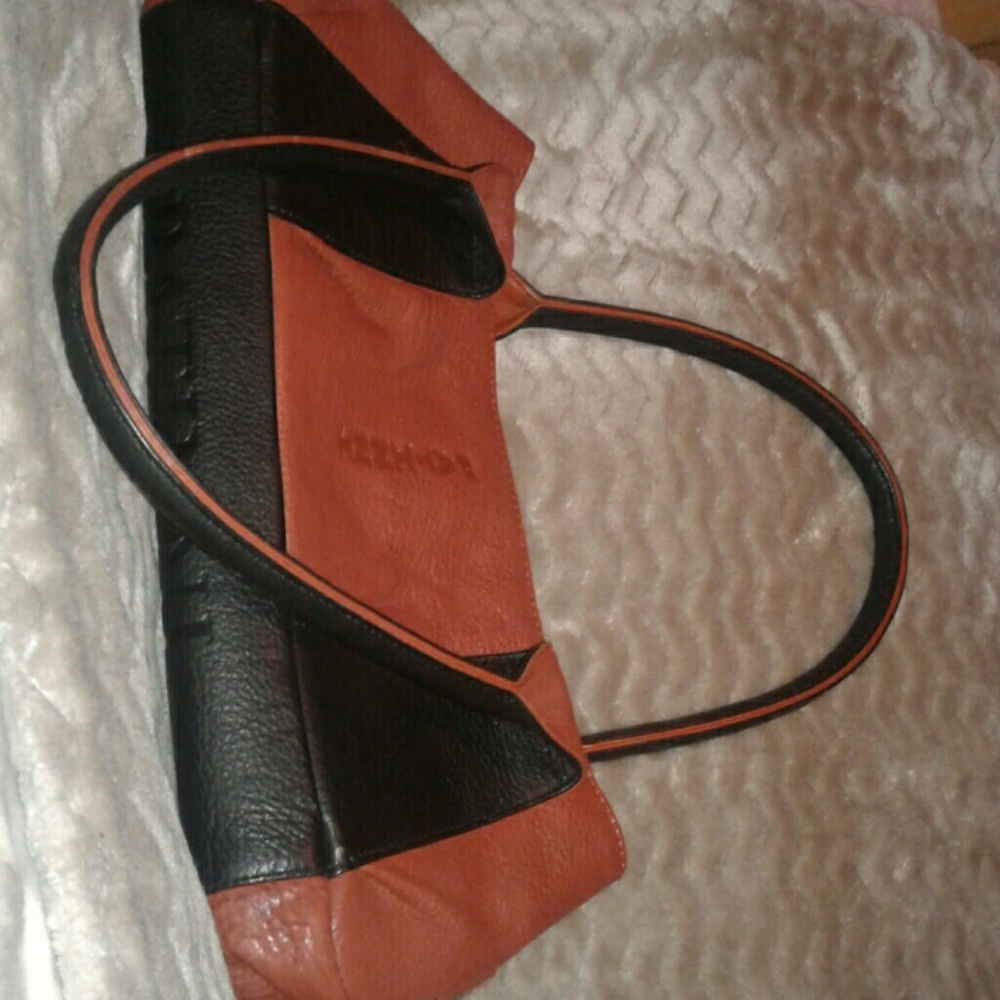 a medium vintage purse